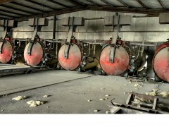 山东某建材厂锅炉、蒸压釜，球磨机，加气砖生产线设备拆除