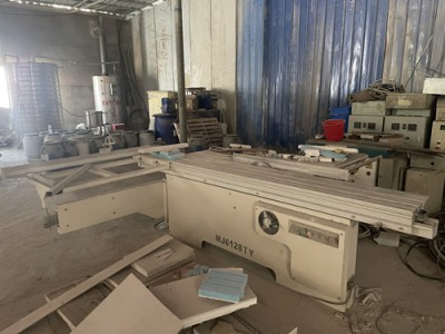 江西南昌市小型木工精密裁板锯价格