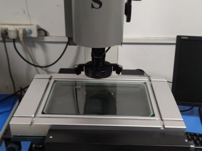 二手万濠测量投影仪、影像测量仪图3