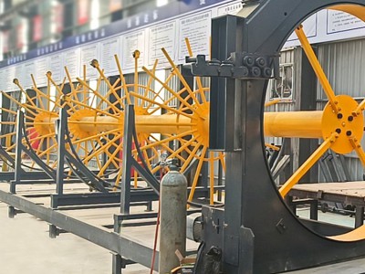 节能环保契国家绿色生产2.2米桥梁施工用数控钢筋笼焊机上门服务图2