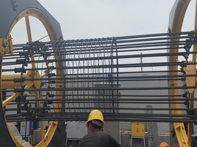 节能环保契国家绿色生产2.2米桥梁施工用数控钢筋笼焊机上门服务图3