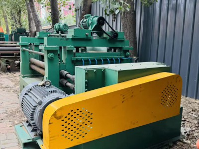 4×1600精密开平机 2+15辊 辊径80 电机22图2