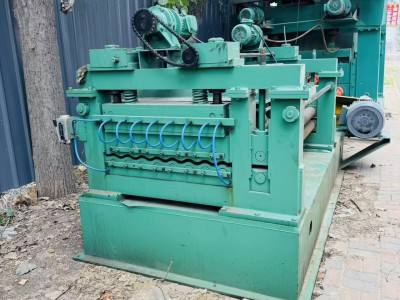 4×1600精密开平机 2+15辊 辊径80 电机22图5