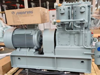WP220 南京船用压缩机整机
